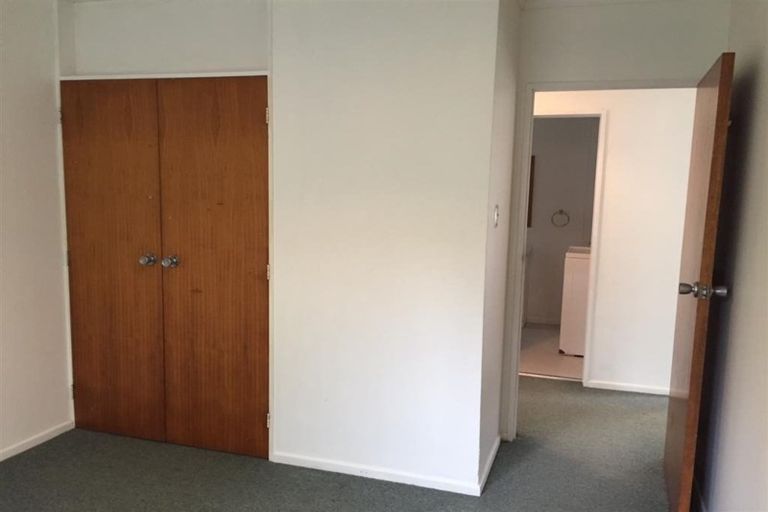 Photo of property in 169 Parkvale Road, Karori, Wellington, 6012