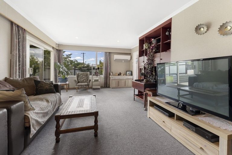 Photo of property in 23 Campbell Street, Alexandra, 9320