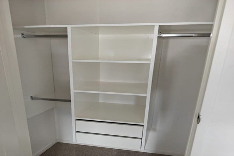 Photo of property in 2/16 William Roberts Road, Pakuranga, Auckland, 2010