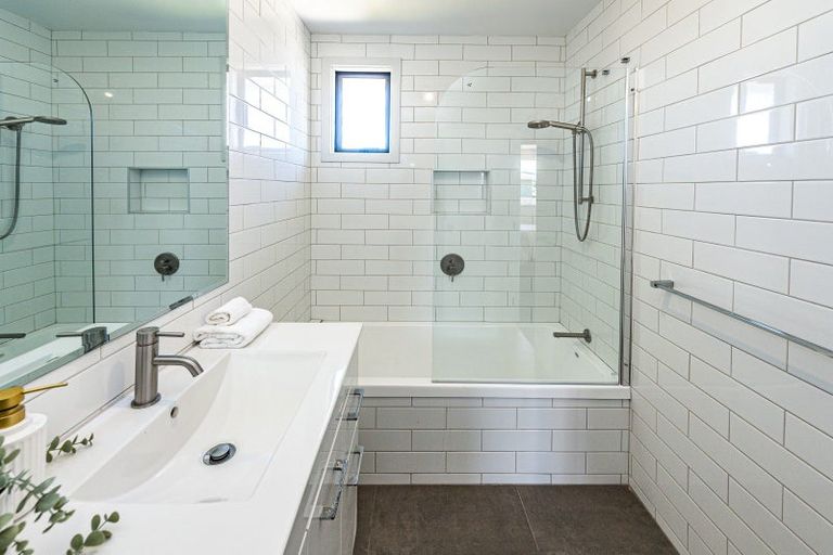 Photo of property in 4 Kupe Place, Castlecliff, Whanganui, 4501