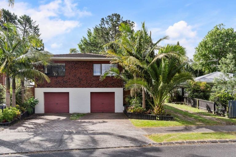 Photo of property in 17 Pinehurst Place, Wattle Downs, Auckland, 2103