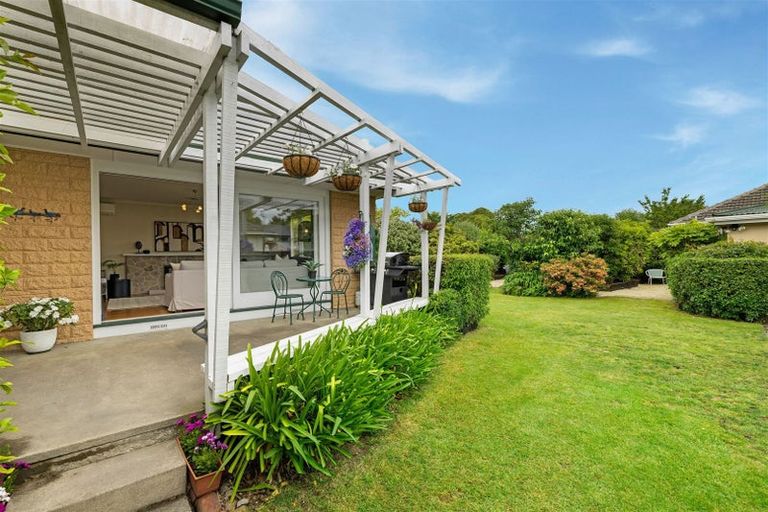 Photo of property in 89 Grahams Road, Burnside, Christchurch, 8041