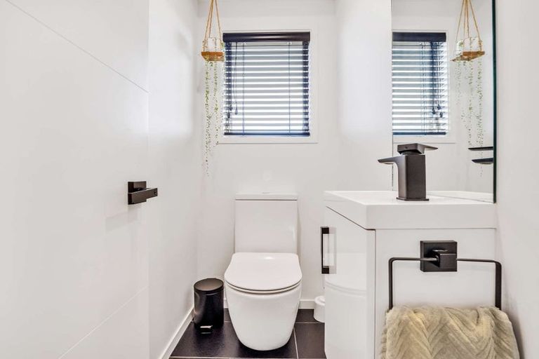 Photo of property in 88 Dixon Road, Glenview, Hamilton, 3206