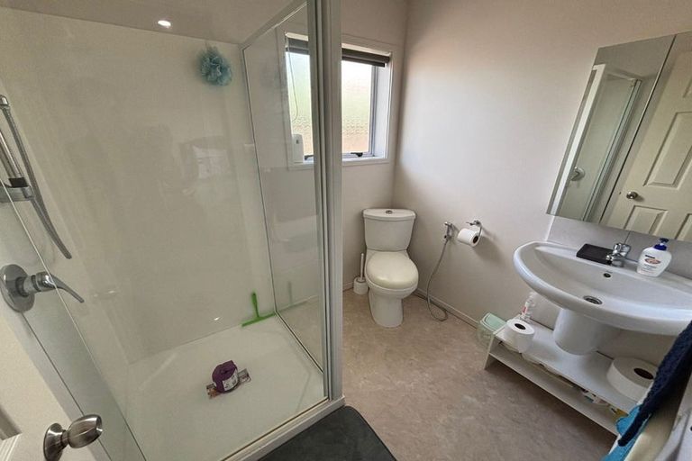 Photo of property in 1b Church Street, Tuakau, 2121