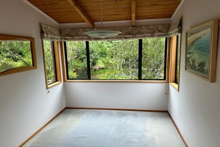 Photo of property in 1/234 Beach Road, Campbells Bay, Auckland, 0630