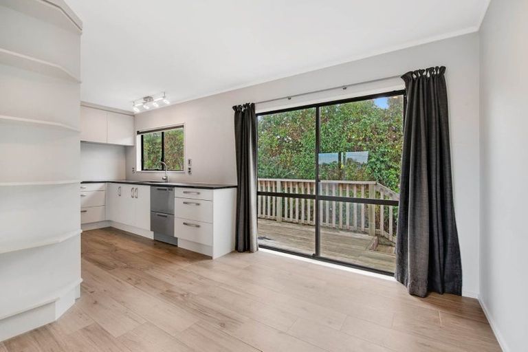 Photo of property in 32 Brandon Road, Manly, Whangaparaoa, 0930