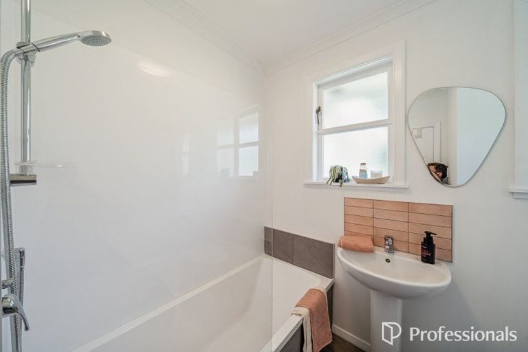 Photo of property in 26 Godley Street, Waterloo, Lower Hutt, 5011
