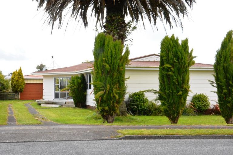Photo of property in 4 Fitzgerald Avenue, Kaponga, Hawera, 4679