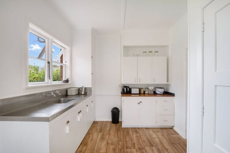 Photo of property in 10 Clapham Place, Whanganui East, Whanganui, 4500