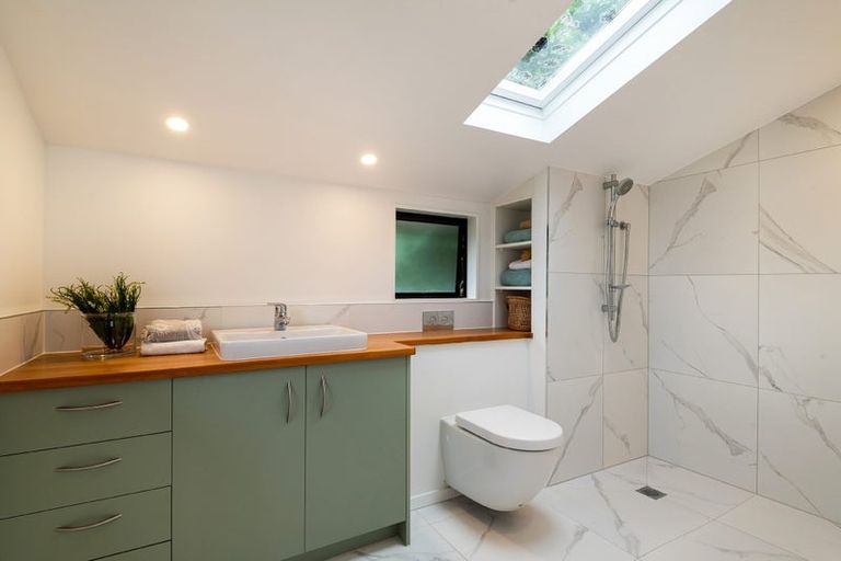 Photo of property in 95b Braemar Road, Castor Bay, Auckland, 0620