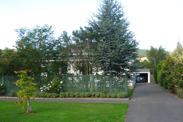 Photo of property in 108 Hagart-alexander Drive, Mosgiel, 9024