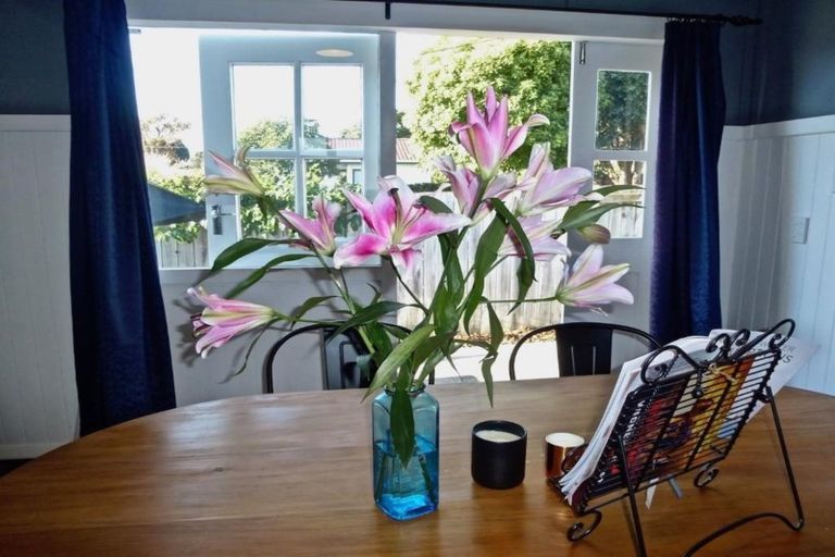 Photo of property in 10 Parakai Street, Paraparaumu, 5032