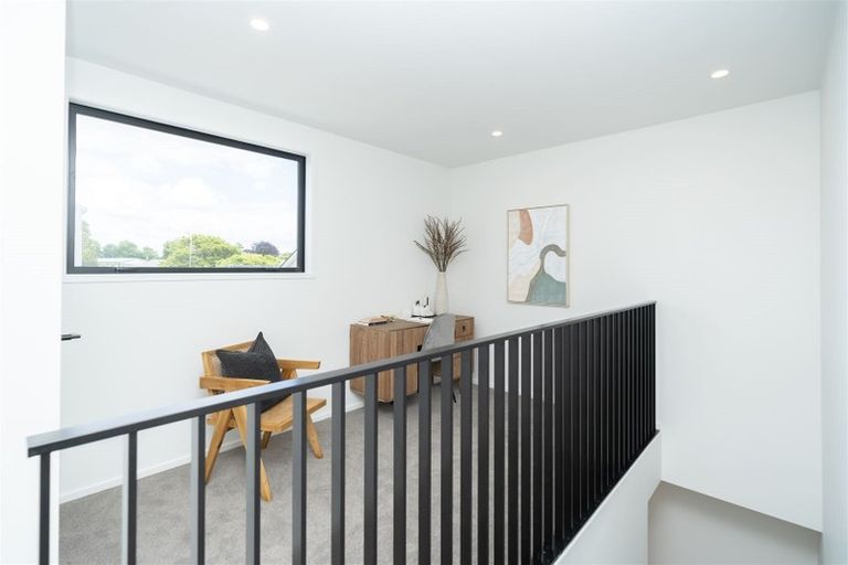 Photo of property in 2/23 Strowan Avenue, Fairfield, Hamilton, 3214