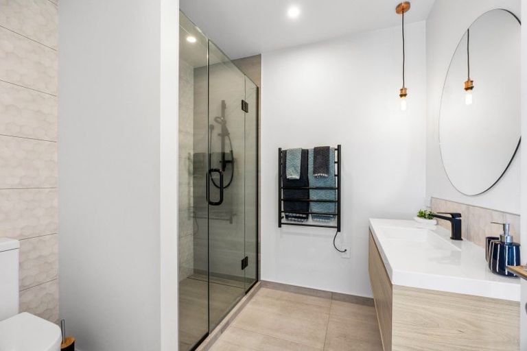 Photo of property in 18 Karere Avenue, Marshland, Christchurch, 8083