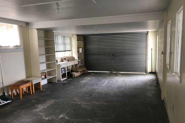 Photo of property in 1/45 Corunna Road, Milford, Auckland, 0620