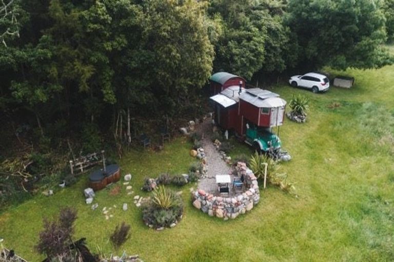 Photo of property in 272 Uruwhenua Road, Upper Takaka, Takaka, 7183