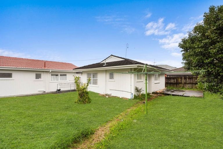 Photo of property in 4/28 Alfriston Road, Manurewa East, Auckland, 2102