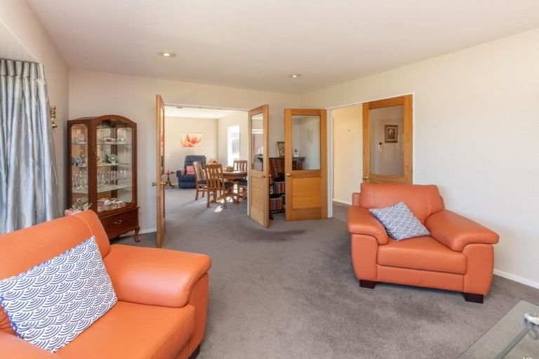 Photo of property in 45 Munro Street, Redwood, Christchurch, 8051