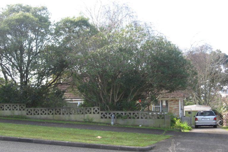 Photo of property in 1 Tawa Crescent, Manurewa, Auckland, 2102