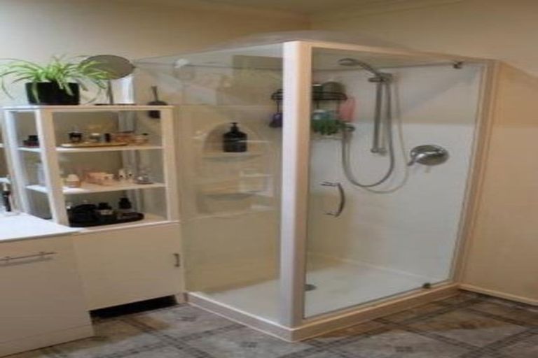 Photo of property in 718 Gloucester Road, Papamoa Beach, Papamoa, 3118