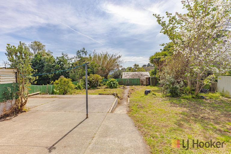 Photo of property in 42 Harper Street, Gonville, Whanganui, 4501