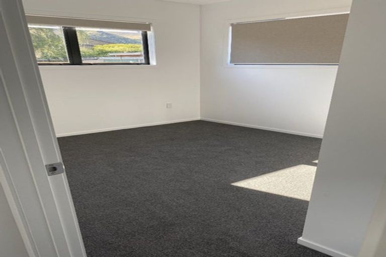 Photo of property in 28 Orient Street, Cromwell, 9310