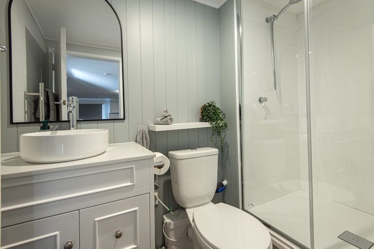 Photo of property in 44 Memorial Drive, Parahaki, Whangarei, 0112