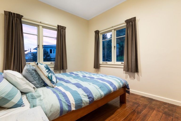 Photo of property in 37 Burrows Street, Tauranga South, Tauranga, 3112