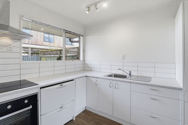 Photo of property in 1/146 Victoria Avenue, Hokowhitu, Palmerston North, 4410