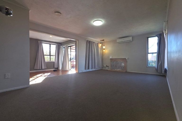 Photo of property in 10 Nogat Avenue, Papatoetoe, Auckland, 2024