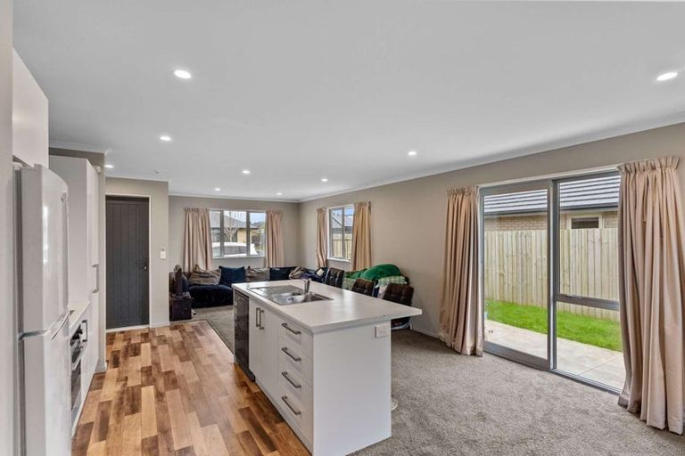 Photo of property in 52 Lucca Crescent, Rolleston, 7615