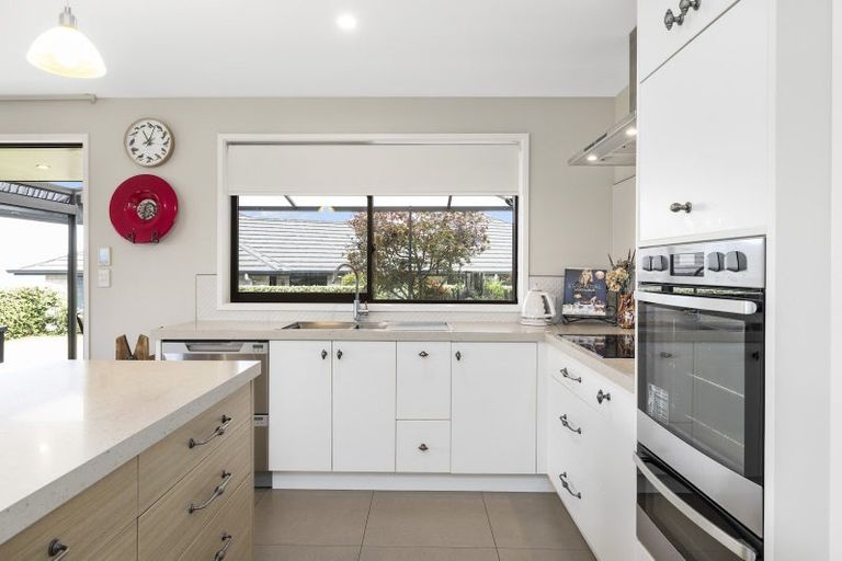 Photo of property in 107 Mortlake Heights, Pyes Pa, Tauranga, 3112