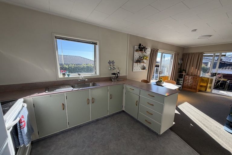 Photo of property in 2/53 Fergusson Street, Stoke, Nelson, 7011