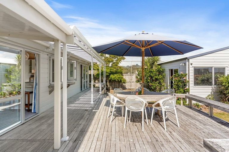 Photo of property in 16 The Dunes, Pauanui, Hikuai, 3579