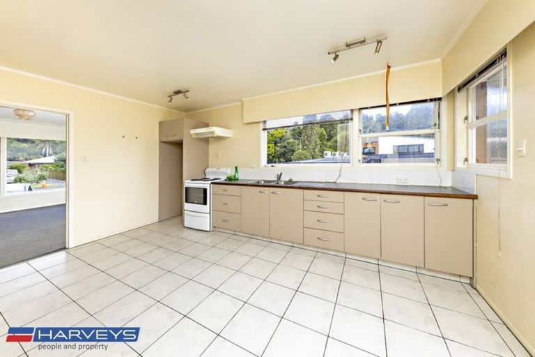 Photo of property in 4 Butterworth Avenue, Opaheke, Papakura, 2113