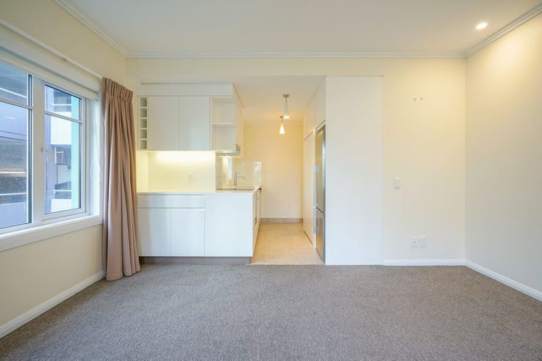 Photo of property in Book House, 5 Plimmers Steps, Wellington Central, Wellington, 6011