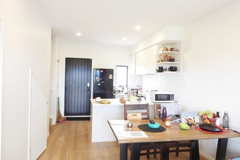 Photo of property in 4/47a Huntington Drive, Huntington Park, Auckland, 2013