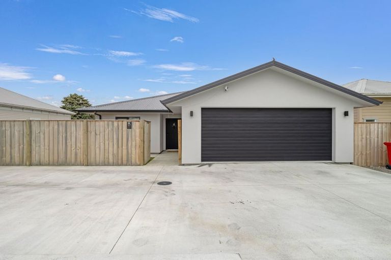 Photo of property in 17 Alma Road, Gonville, Whanganui, 4501