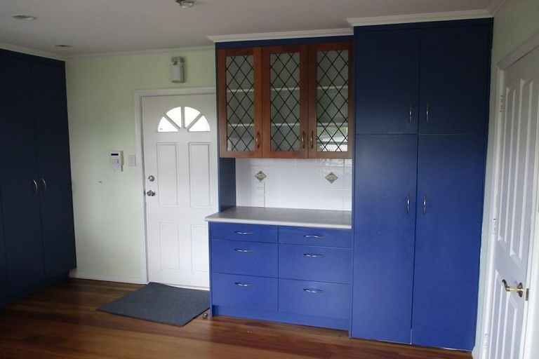 Photo of property in 361 Arapaepae Road, Levin, 5571