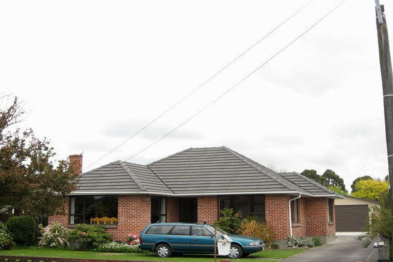Photo of property in 17 Munro Street, Redwood, Christchurch, 8051