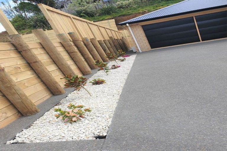 Photo of property in 3 Frederick Place, Whalers Gate, New Plymouth, 4310