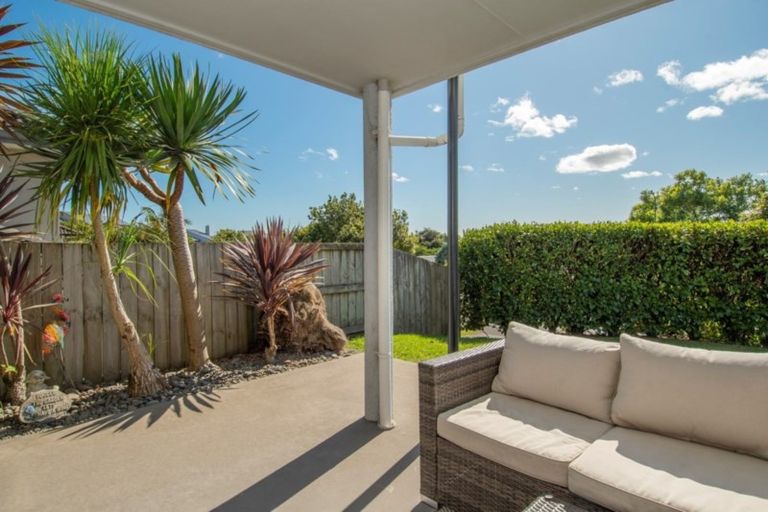 Photo of property in 26 Waipuna Grove, Welcome Bay, Tauranga, 3112