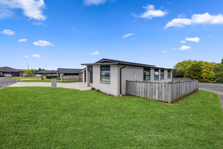 Photo of property in 16 Mclean Street, Pokeno, 2402