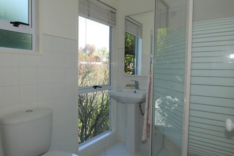 Photo of property in 104 Cannon Hill Crescent, Mount Pleasant, Christchurch, 8081