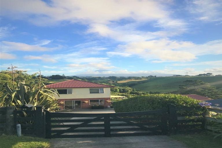 Photo of property in 40 Hobart Drive, Spotswood, New Plymouth, 4310