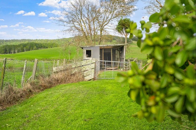 Photo of property in 1213 Pakiri Block Road, Tomarata, Wellsford, 0974