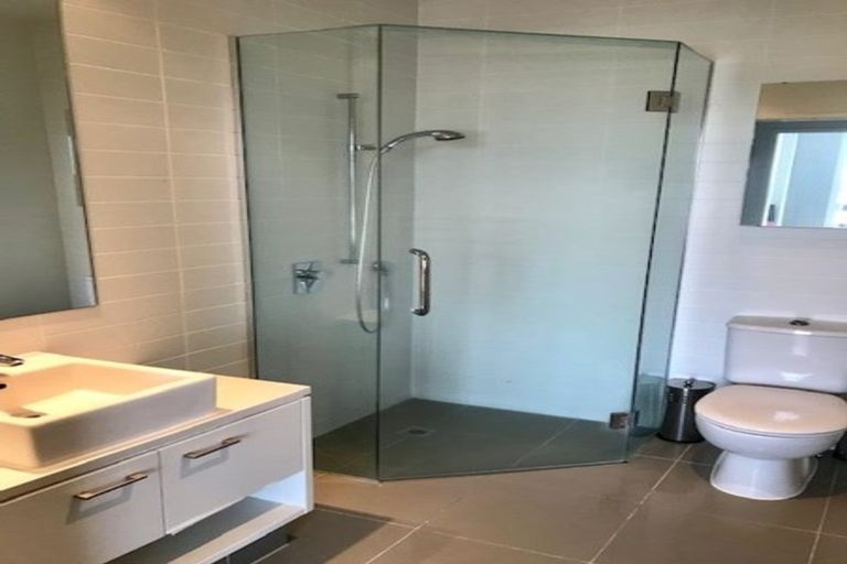 Photo of property in Sentinel Apartments, 1003/3 Northcroft Street, Takapuna, Auckland, 0622