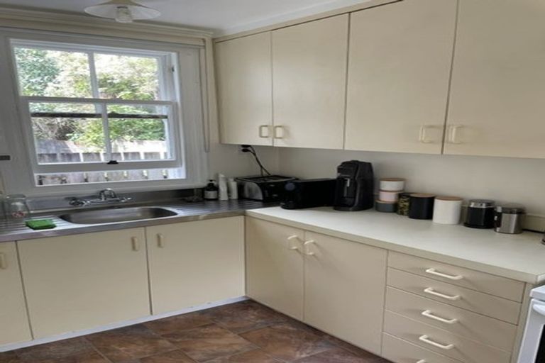 Photo of property in 2/8 Beatrice Road, Remuera, Auckland, 1050