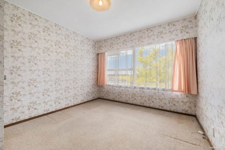 Photo of property in 5 Cheryl Place, Hillcrest, Auckland, 0627