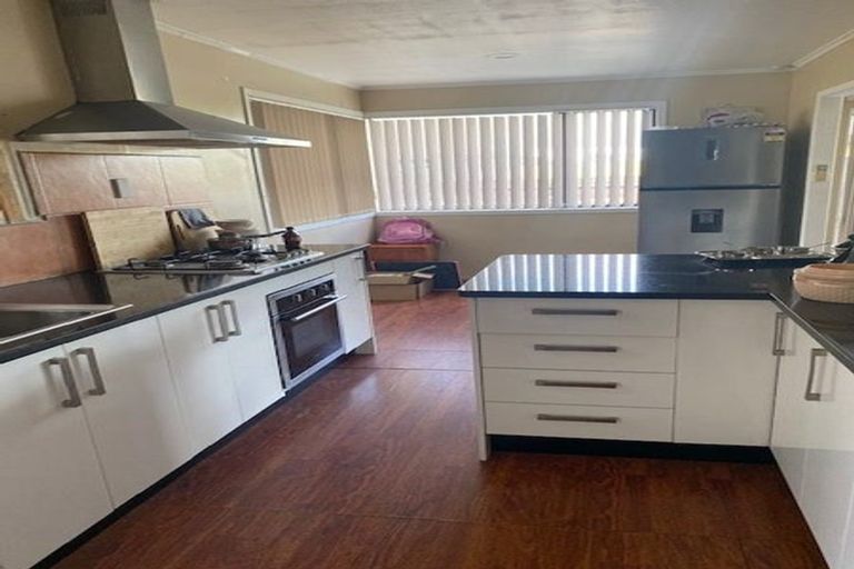 Photo of property in 9 Mahia Road, Manurewa, Auckland, 2102